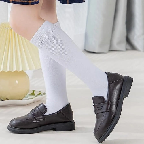 Calceta Larga Escolar Camila