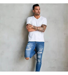 Playera Manga Corta Ultra Blanca Cuello V Hombre