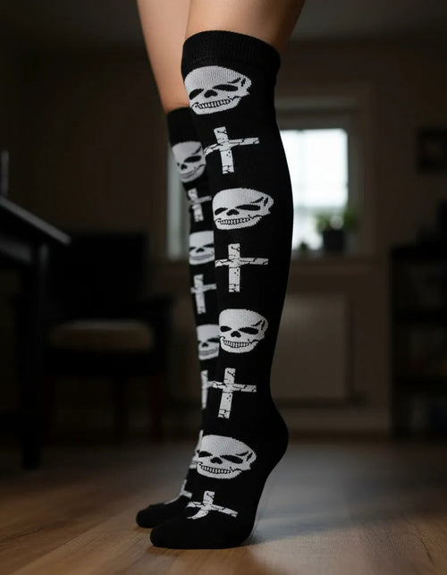 Calceta Larga Medieta Craneos Cruces