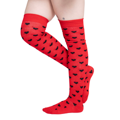 Calceta Larga Medieta Corazones Rojo Mujer